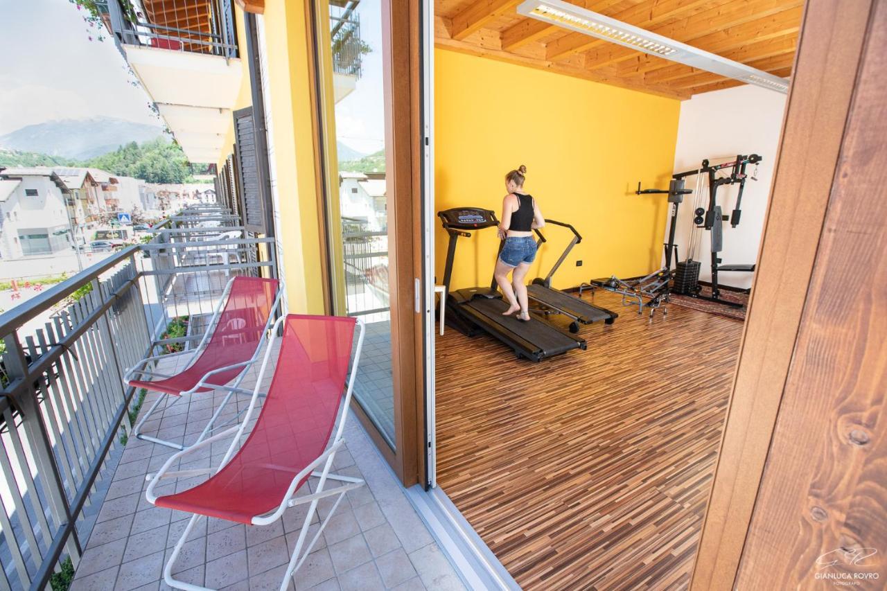 Hotel Posta Comano Terme Exterior photo